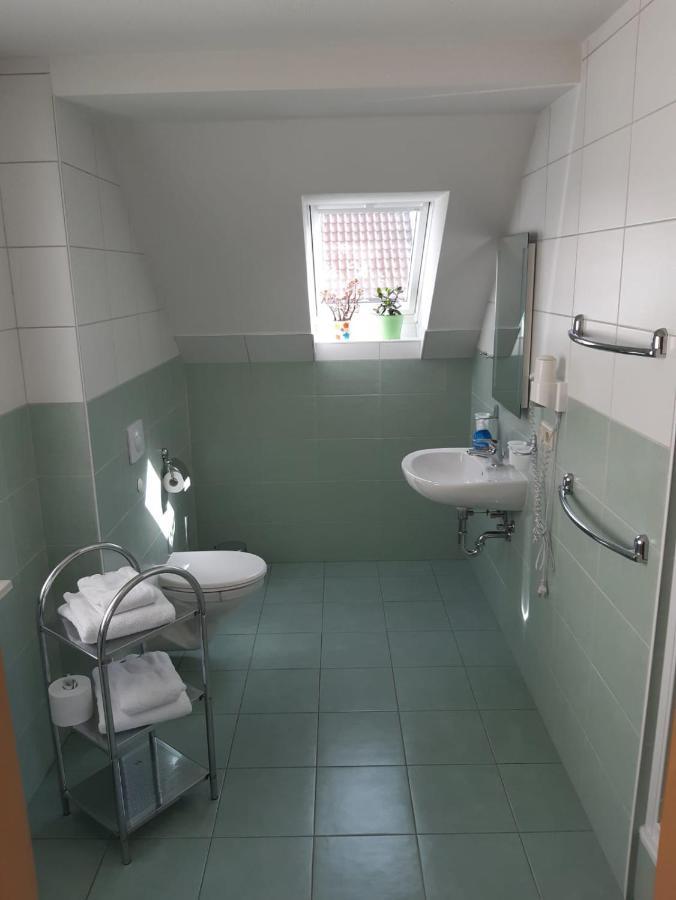 Gasthaus Und Pension Zum Biber Steckby Екстер'єр фото